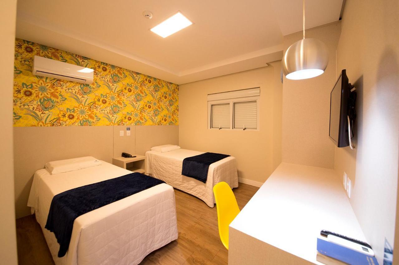 Hotel Hiber Chapecó Buitenkant foto