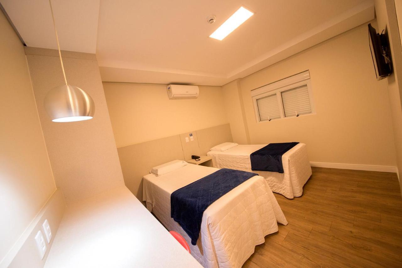 Hotel Hiber Chapecó Buitenkant foto