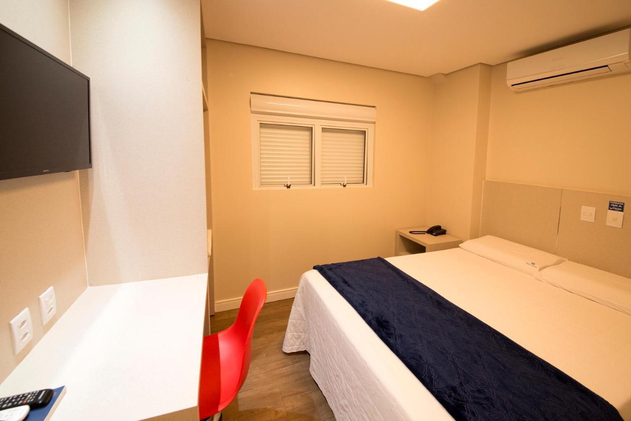 Hotel Hiber Chapecó Buitenkant foto