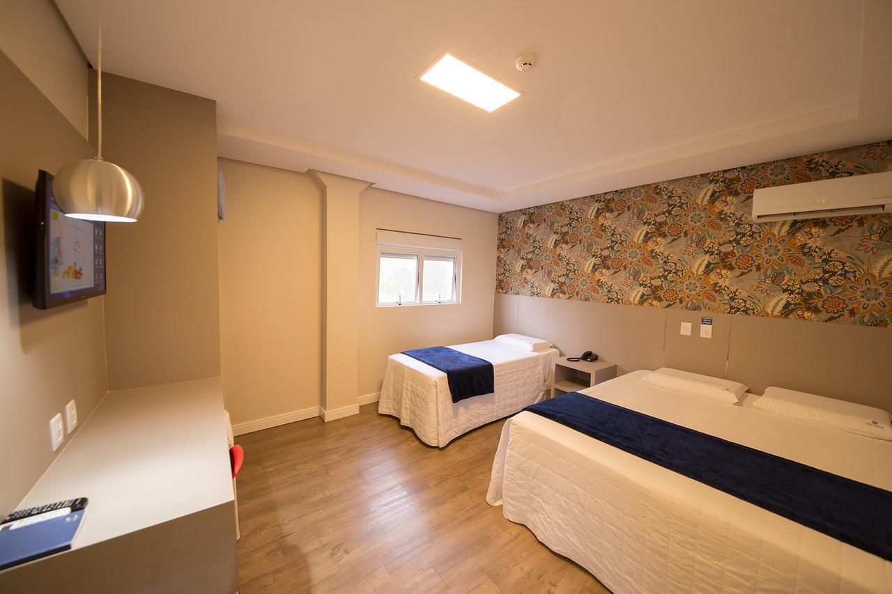 Hotel Hiber Chapecó Buitenkant foto